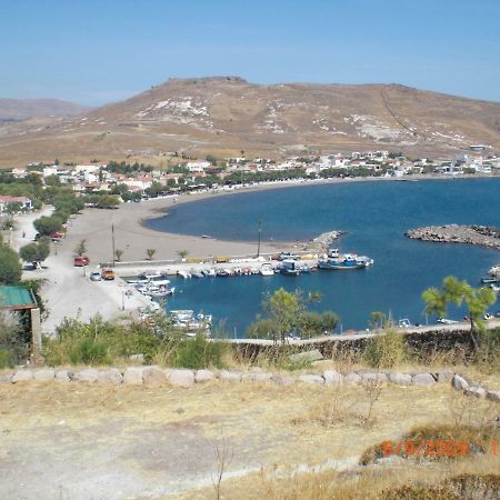 Sea Front Two Bedroom House In Lesvos Tavari Esterno foto